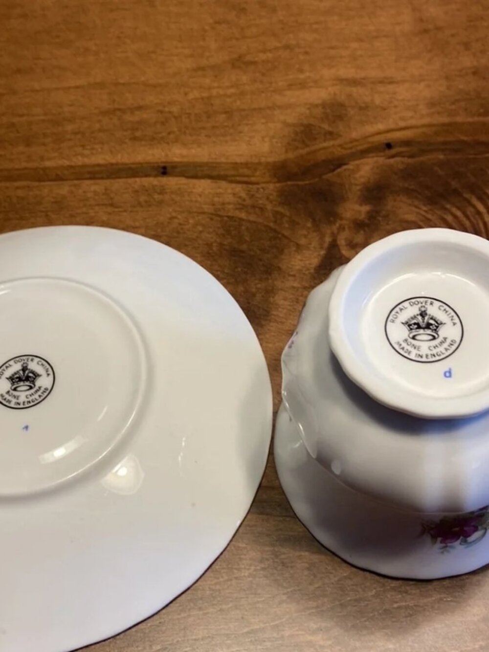 Vintage Royal Dover China Teacup & Saucer - Picture 5 of 6